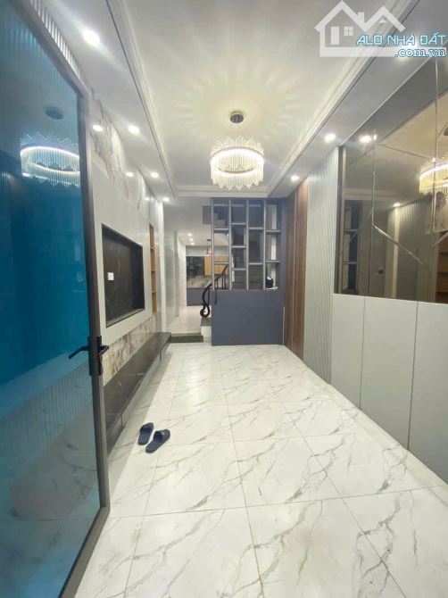 BÁN NHÀ 🏠 Ngõ Thịnh  Quang,Đống đa, DT 37m, 4 Tầng, MT 3,2 m, 🧧 G.iá 7,8 tỷ