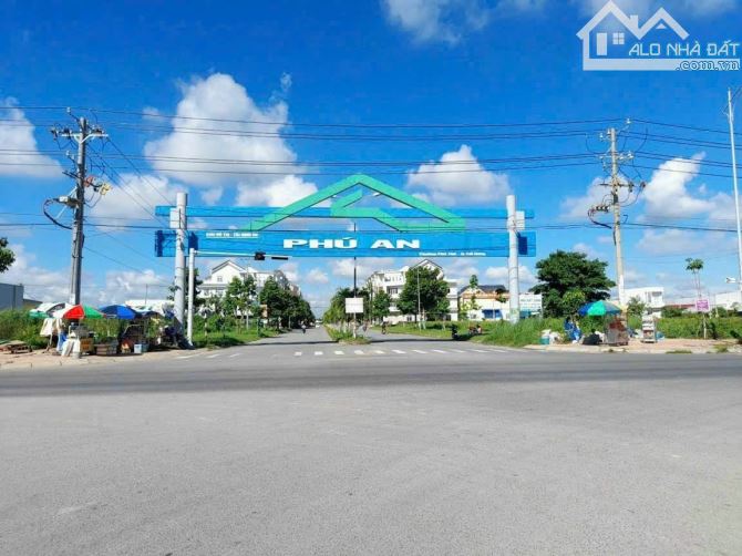 Nền sổ hồng khu dân cư Phú An đường B7 ( Đông Bắc full thổ cư )