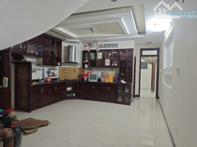 Bán nhà mặt đường Bàu Tràm Trung, Khuê Trung, Cẩm Lệ, DT 125m2, 3 tầng, 6,8 tỷ.