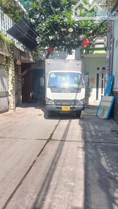 NHÀ ĐẸP Ở NGAY, Nguyễn Văn Quá, dt 40M2, đông hưng thuận quận 12 , chỉ 2.7 tỷ