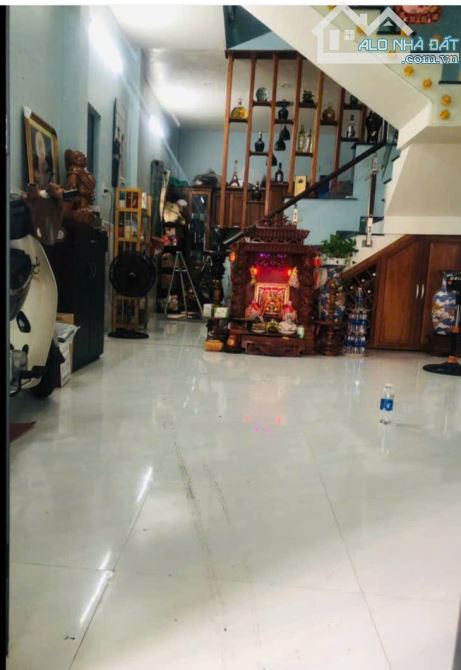 Bán Nhà Hẻm ÔTô Lạc Long Quân-Phường 10 -Tân Bình 2 Tầng 58m2- 5.7 TỶ
