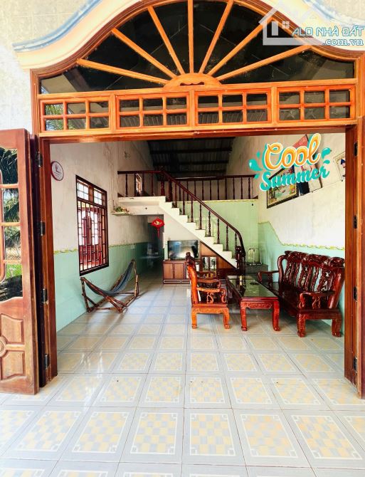 300M2, MẶT TIỀN NGUYỄN HỮU CẢNH, SẴN NHÀ CẤP 4 MUA VÀO Ở NGAY, NHỈNH 900 TRIỆU