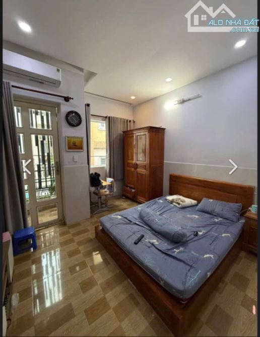 Bán Nhà Phường 10 - Lạc Long Quân -Quận Tân Bình 58m2 -2 Tầng 5.7 Tỷ