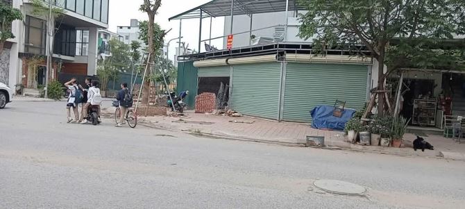 Cho Thuê Mặt bằng 2 tầng 60m, mặt tiền rộng, vỉa hè,KD hàng ăn 20 triệu