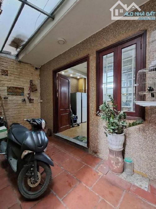 Phân lô Trần Bình-Mai Dịch-Cầu Giấy, sát bệnh viện 198, 36m2 x 5 tầng, giá 6tỷ 75