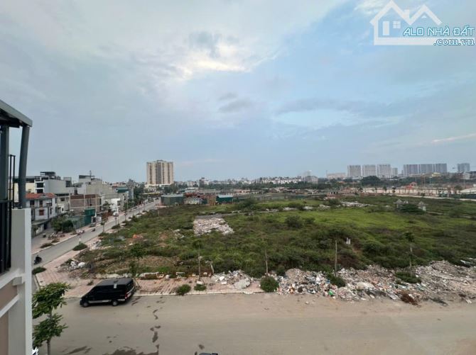 Bán nhà Ngọc Thụy Long Biên – Gara 2 ô tô, thang máy, view hồ – Hàng hiếm - 56M - 14.5 tỷ - 10