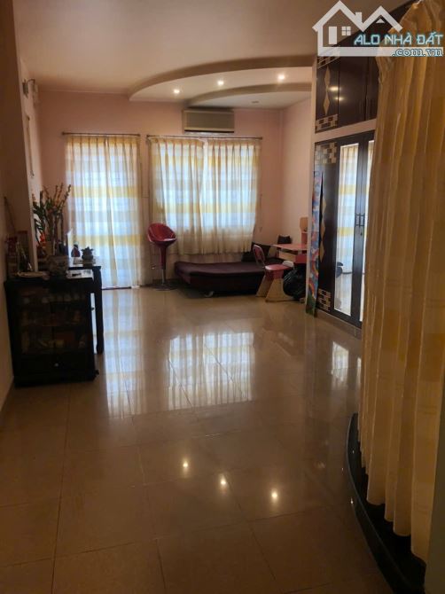 💥GIẢM SỐC 4 TỶ 🏡 Nhà 6 tầng, MTKD Kinh Dương Vương, Quận 6 - 10