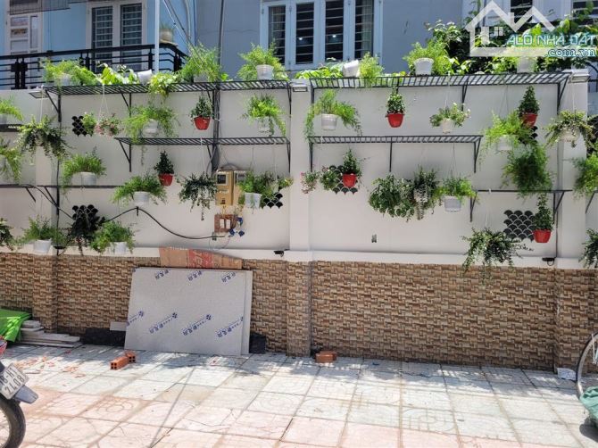 Bán nhà HXH đường Cống Lở, P15, quận Tân Bình. DT: 37m2 x 5 tầng -4,4x 8,5 Giá 6.27 tỷ TL - 10