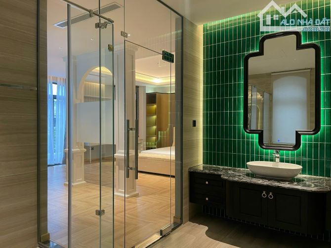 Bán nhà biệt thự TM.Lợi Victoria dự án Novaland Quận 2 cũ đường 65 gần chợ (267m2) 65 tỷ - 10