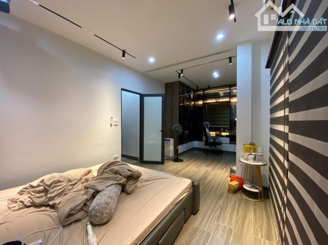 Bán nhà Bạch Mai 38/40m2, 5T, MT 7m ngõ rộng 4m, gần phố, sổ nở hậu. Giá 9.5 tỷ có tl - 11