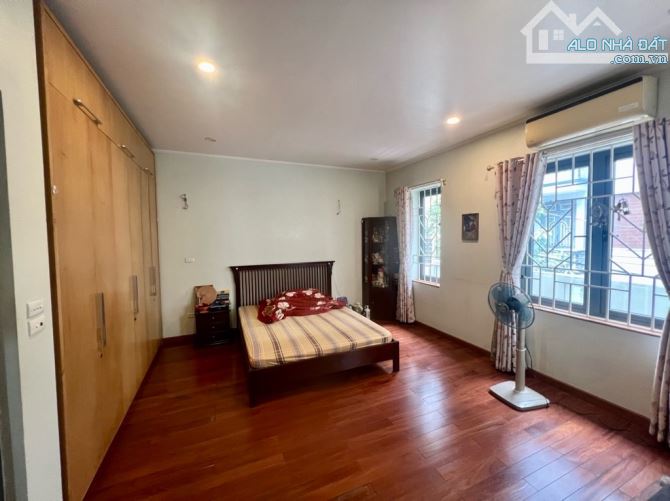 Nhà liền kề Lạc Trung Hai Bà Trưng– GARA, ô tô tránh, vỉa hè, gần Times City, giá 29 tỷ - 11