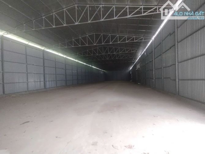 Cho thuê kho đường Kim Giang, Thanh Trì. DT 1000m2, cao 7m, dựng mới 100% chưa sử dụng. Gi - 11