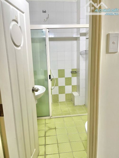 Nhà hẻm ô tô vào nhà Âu Cơ P14 Tân Bình 3 tầng 70m2 ( 4 x 17.5 ) chỉ 9.79 tỷ. - 11