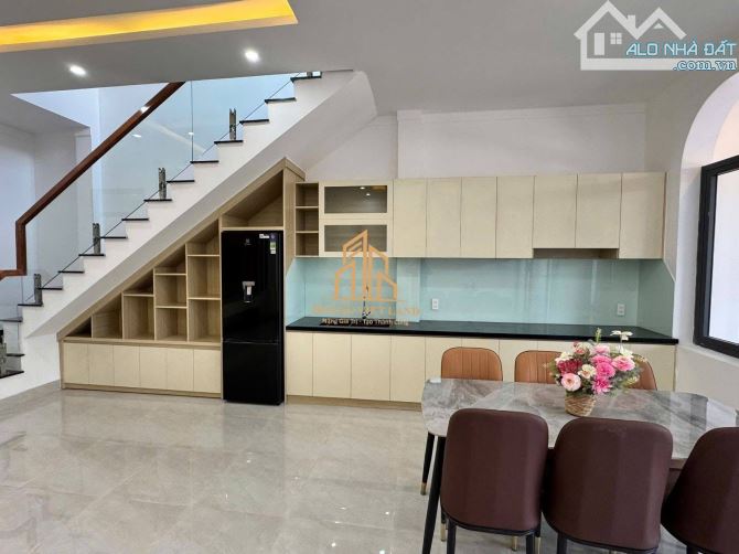 Bán nhà đường Lê Duẩn một xẹt khu làng đại học Tây Nguyên - 1