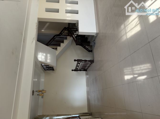 NHÀ 4 TẦNG . MẶT TIỀN BÙI SAN .KQH XUÂN PHÚ . TP HUẾ - 2