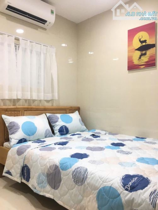 🏡CHDV 6 TẦNG - 150m2 (4x33m) - 31PN 32WC - HẺM ÔTÔ - THU NHẬP 2 Tỷ/Năm - KHOÁN 1.4 TỶ/NĂM - 1