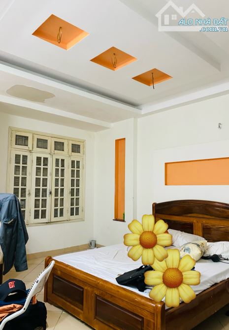 NHÀ ĐẸP PHỐ NGUYỄN CÔNG HOAN - 5T CHẮC CHẮN- 9 Phòng - Ô chờ thang máy - Yên tĩnh, dân trí - 1