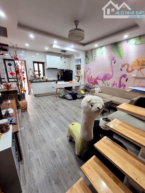 Bán nhà Minh Khai 51m2 - 3 tầng - mặt ngõ thông- mặt tiền to 5m - 1