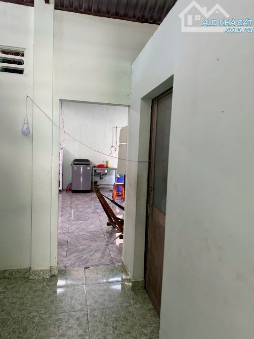 Mặt tiền Nguyễn Du đoạn khu dân cư đông đúc - 1