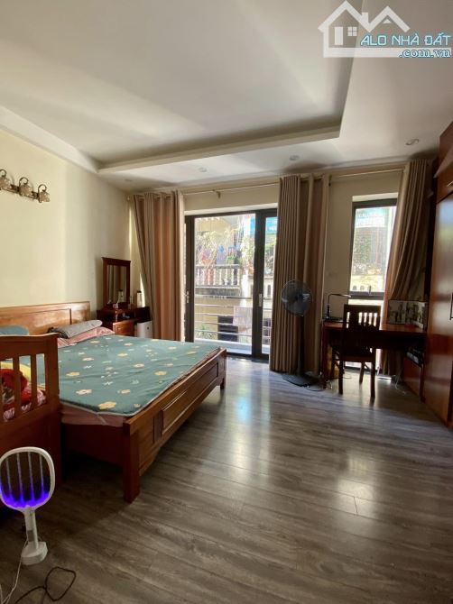 Phân Lô Đẹp Ngõ Thông Ô tô vòng quanh Trần Vỹ Mai Dịch 2 Mặt Ngõ 65m2 chỉ 15.9 Tỷ - 1