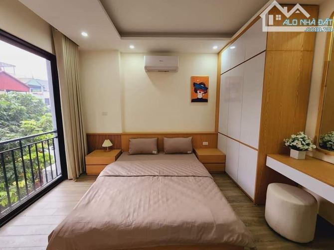 Phân Lô Lô Góc Ngõ Ô tô tránh thông Hoàng Quốc Việt 60m2 6T Thang Máy View Sân chơi 19 Tỷ - 1