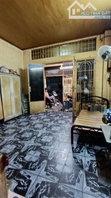 Bán gấp nhà cũ tiện xây mới Hoài Thanh, hẻm 6m thông tứ tung, 86m2, SHR, không QH, chỉ 7tỷ - 1