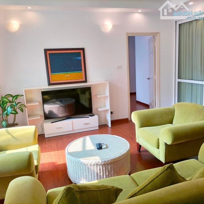 Bán Toà Apartment Xuân Diệu  lô góc, dòng tiền cao dt650m2 x 8 tầng giá 231 tỷ - 1