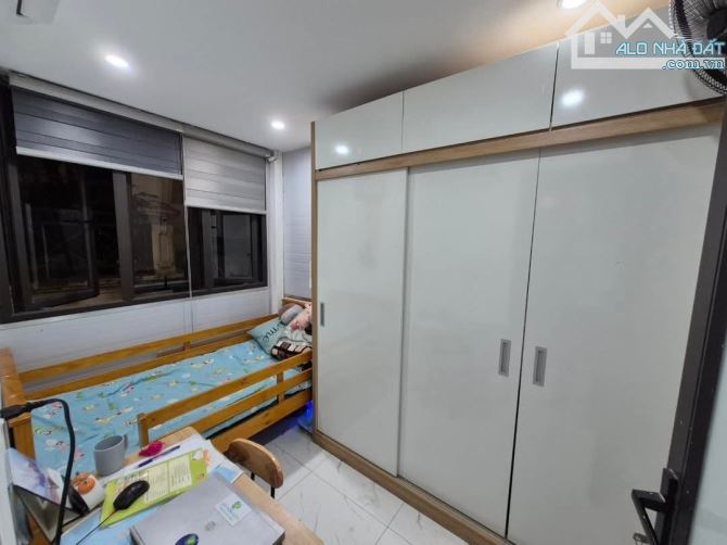 Bán nhà quận Thanh xuân- phố Vọng lô góc dt  22m  5  tầng,  mt 3.4m,  5.35 tỷ - 1