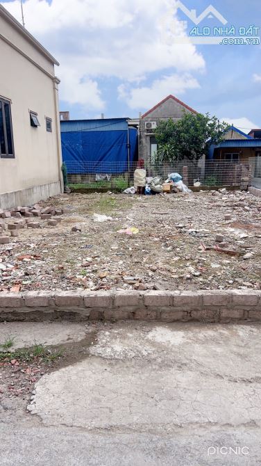 Bán lô 85m Thôn 1 Hòa Bình cách trục trải nhựa chỉ 100m ngõ ô tô 7 chỗ giá 2,x tỷ. - 1