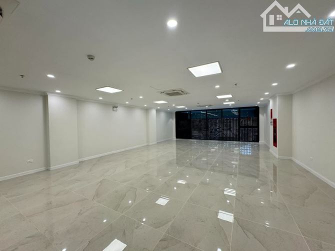 BÁN GẤP NHÀ PHỐ NGUYỄN ĐỨC CẢNH, 7 TẦNG THANG MÁY_DT 60M2, 7 TẦNG, MT 5M, 20.5 TỶ - 1