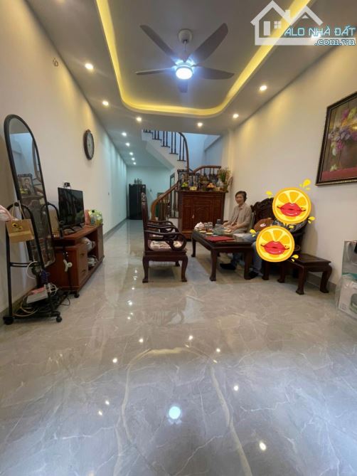 ĐÔNG THIÊN - VĨNH HƯNG NHÀ 3 TẦNG 45M ĐẸP KIÊN CỐ - 4 NGỦ ĐẦY ĐỦ  CÔNG NĂNG SỬ DỤNG - 1