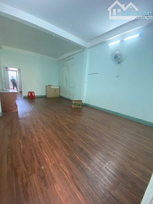 Bán nhà 1 trệt 2 lầu mặt tiền đường Hoàng Diệu - 1