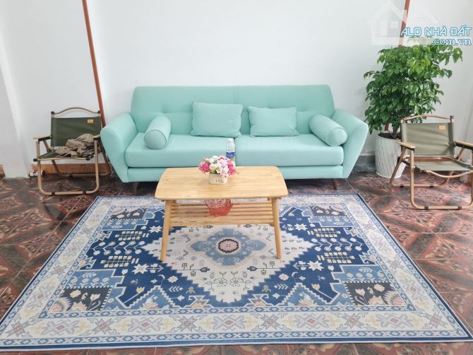 Nhà Kiệt Trần Hưng Đạo diện tích 70m2 - 1