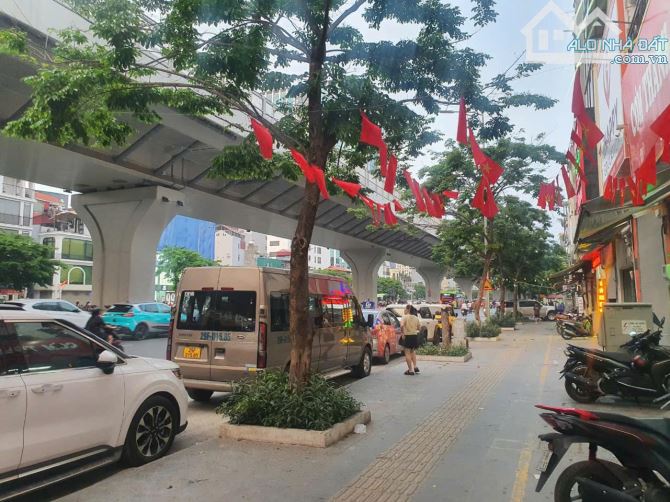 BÁN ĐẤT TẶNG NHÀ ĐẠI LA, GẦN PHỐ, NỞ HẬU, 40M2 GIÁ CHỈ 6,8 TỶ - 1