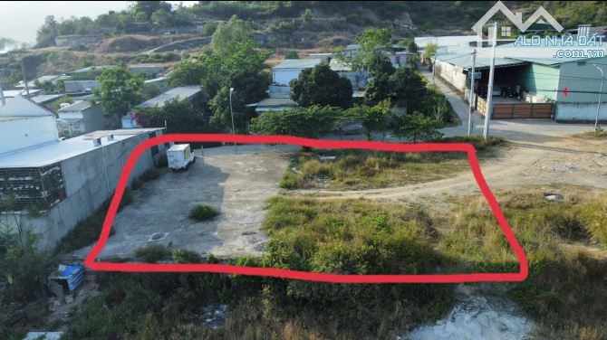 Bán 6 lô đất thổ cư mặt đường liên xã tại thành phố Biển Nha Trang - 1