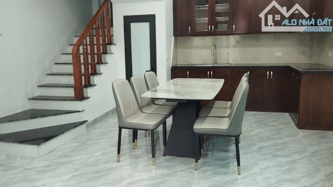 1 Nhà ra phố - Lô góc siêu đẹp – Bà Triệu HĐ – 33m2 -8.6 tỉ- T.L mạnh - 1