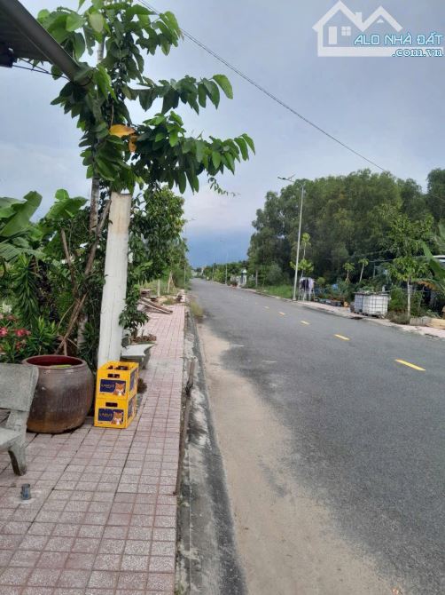 Bán lô đất mặt tiền nhựa thị trấn tân thạnh long an giá 1 tỷ 250 - 1
