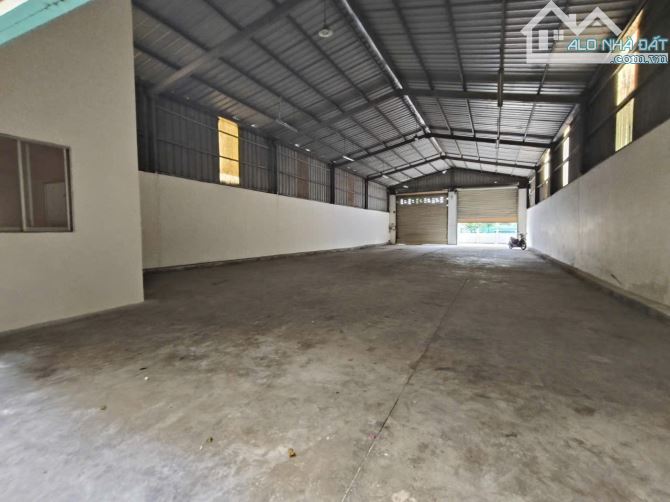 CHO THUÊ KHO XƯỞNG MỚI ĐẸP 960M2 - VỊ TRÍ ĐẮC ĐỊA TẠI VĨNH LỘC B, BÌNH CHÁNH - 1