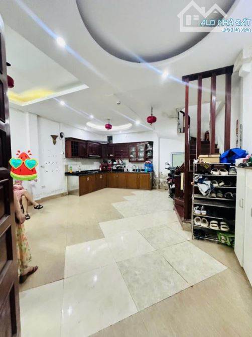 DOÃN KẾ THIỆN 39M2/ 5 TẦNG/MT5,5 M /11,38 TỶ - 1