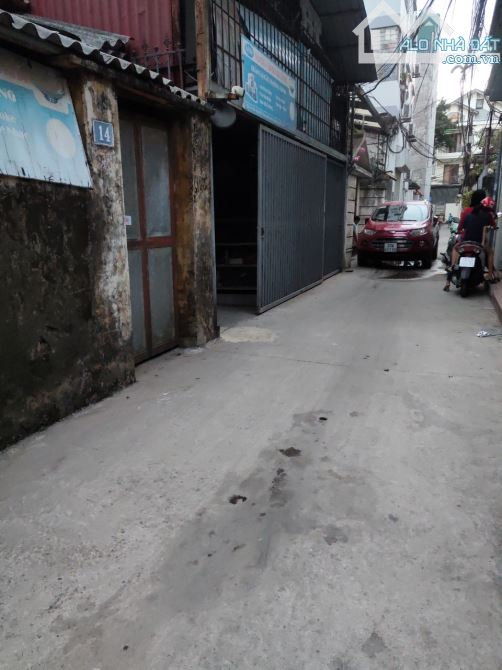 BÁN NHÀ HỌC VIÊN TÀI CHÍNH - BẮC TỪ LIÊM - DT42M2 - 4 TẦNG - GIÁ 6,5 TỶ 
NGỖ Ô TÔ - ĐỂ - 1