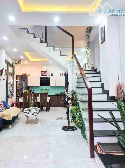 "Lô Góc Trong Kiệt – Giải Pháp Nhà Ở Thoáng - Đẹp Giá Mềm" - 1