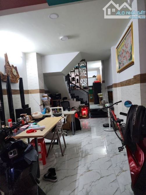 Nhà bán đường Dương Khuê, DTSD 59m, 3 tầng, giá nhỉnh 7 tỷ - 1