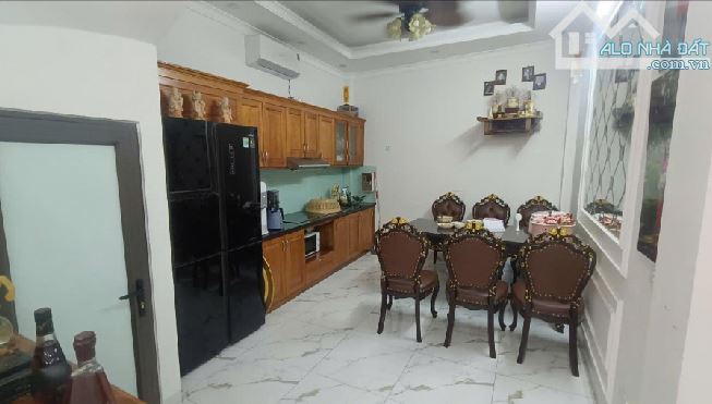 CỰC HIẾM PHỐ ĐẶNG VŨ HỶ – Ô TÔ ĐỖ CỔNG – 50M RA Ô TÔ TRÁNH – NHỈNH 5 TỶ CÓ NGAY NHÀ ĐẸP! - 1
