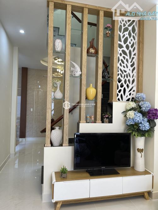 BÁN NHÀ 1T2L ĐƯỜNG NAM KỲ, HẺM OTO VÀO TẬN NHÀ- GIÁ 5.6 TỶ , NGANG 4.2M - 1