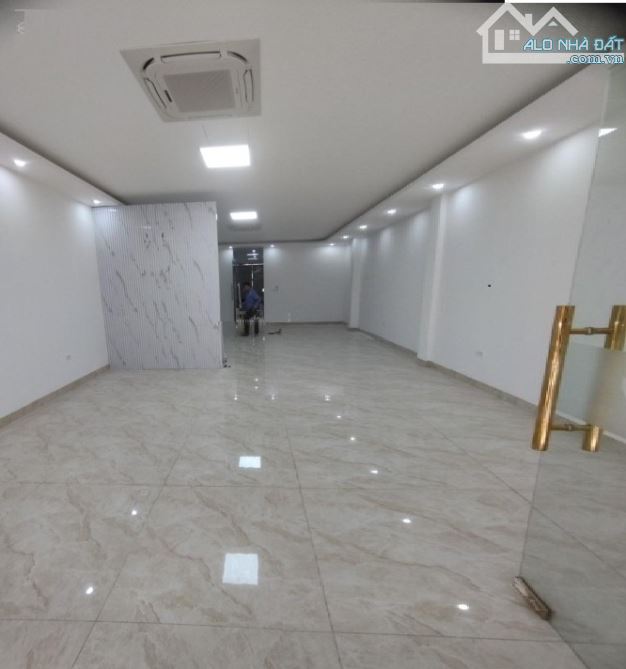 Cho thuê nhà đường Trung Yên 10 - Trung Hòa - Cầu Giấy. Dt 90m2 x 6 tầng mặt tiền 5m - 1
