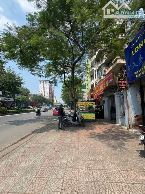 MẶT ĐƯỜNG NGUYỄN VĂN CỪ LONG BIÊN, VỊ TRÍ ĐẦU TƯ KINH DOANH ĐẸP. DT 686M2 GIÁ 240 TỶ - 1