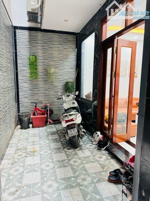 NHÀ PHỐ TÔ VĨNH DIỆN - THANH XUÂN : 36M x 5 TẦNG, NGÕ NÔNG, NHÀ ĐẸP - 1