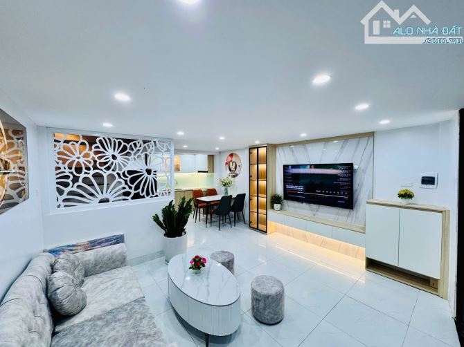 HIẾM-NHÀ ĐẸP TẶNG FULL NỘI THẤT Ở LUÔN - NGÕ NÔNG RỘNG 48m2 phố Tân Khai chỉ hơn 3 tỷ - 1