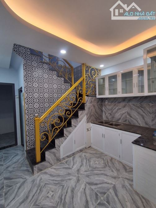 🏠BÁN NHÀ TÂN SƠN NHÌ_TÂN PHÚ - BTCT KIÊN CỐ – 39M² – 2 TẦNG - SÁT HẺM XE TẢI 🚛 - 1