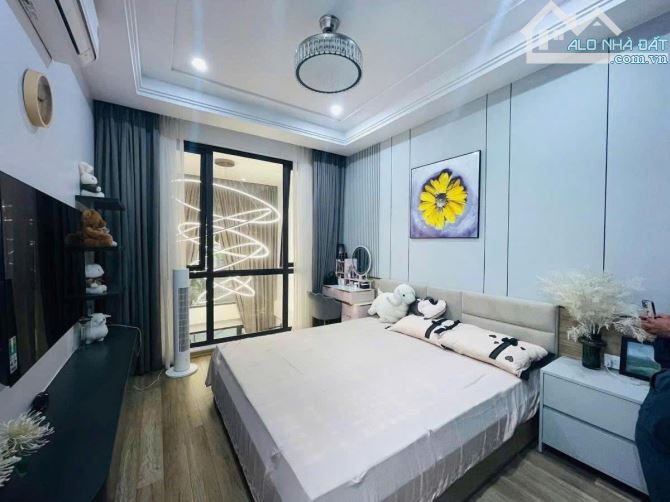 Bán nhà phân lô gara ô tô thang máy 45m2 giá 19.5 tỷ - 1